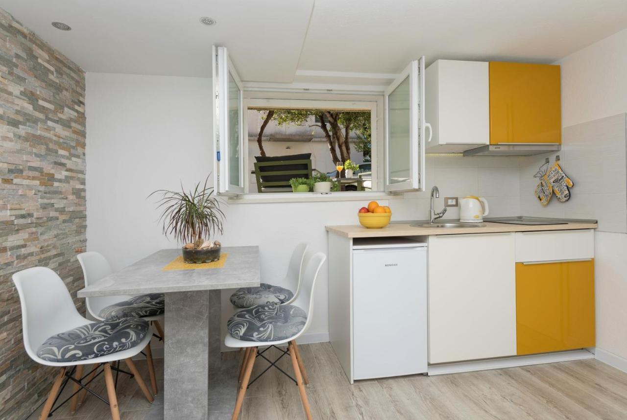 Premium Center Apartments Baška Voda Extérieur photo